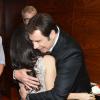 John Travolta abraça Bebel Gilberto