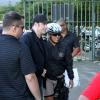 John Travolta é tietado por guarda-municipal do Rio
