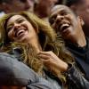 Lázaro Ramos brincou com comparações dos personagens de 'Mister Brau' com Beyoncé e Jay-Z: 'Deve ser maravilhoso ter a rotina deles! Com todos aqueles aviões, aquele dinheiro todo!'