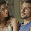 Tóia (Vanessa Giácomo) e Juliano (Cauã Reymond) discutem por causa de Zé Maria (Tony Ramos) e ele pede um tempo na relação, na novela 'A Regra do Jogo'
