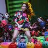 Anitta faz show beneficente no Rio de Janeiro em homenagem ao Dia das Crianças