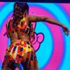 Anitta esbanjou sensualidade no palco