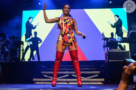 Anitta comandou seu segundo show deste Dia das Crianças, 12 de outubro de 2015, em São Paulo
