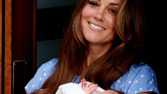 Bebê real é registrado por príncipe William no palácio de Kensington