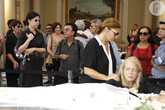 Famosos se despedem de Luiz Carlos Miele, em velório que acontece na Câmara Municipal do Rio nesta quinta-feira, 15 de outubro de 2015