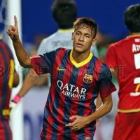 Neymar desembarca na Malásia para último amistoso do Barcelona na Ásia