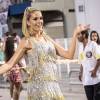 A apresentadora, que prepara o físico para desfilar em escolas de samba do Rio e de São Paulo, foi defendida por usuários do Instagram, que alegaram não ser preciso toda a modificação