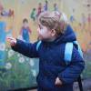 George, filho de Príncipe William e Kate Middleton, irá frequentar uma escola com um método de ensino diferenciado