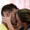 Atriz conta que se entregou para a cena de beijo com Lucas Lucco: 'Não teve ensaio'