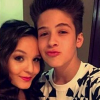 Larissa Manoela e João Guilherme Ávila comemoram 4 meses de namoro e trocam carinho pelo Snapchat