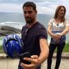 Cauã Reymond levou apresentadora Poliana Abrita para passeio de moto no 'Fantástico' desse domingo, 17 de janeiro de 2016