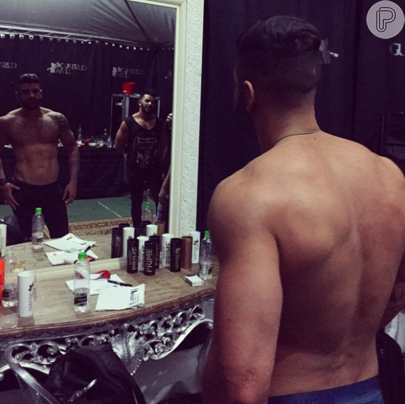 Gusttavo Lima exibe boa forma e sua rotina de exercícios nas redes sociais