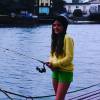 Mel Maia tem aproveitado as suas férias para pescar, como mostrou ao compartilhar foto em rede social