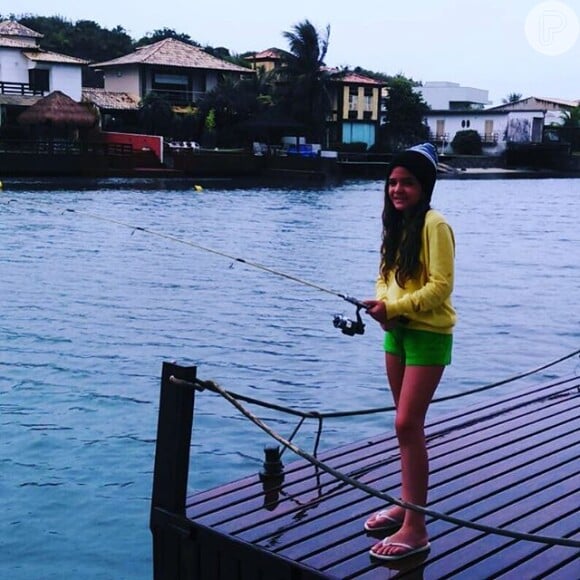 Mel Maia tem aproveitado as suas férias para pescar, como mostrou ao compartilhar foto em rede social