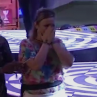 'BBB16': Maria Claudia desiste de prova do líder após 4 horas e elimina grupo