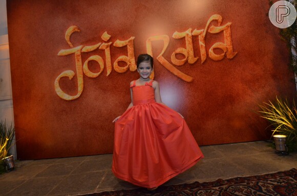 Mel Maia chega à festa de lançamento de 'Joia Rara', em 5 de setembro de 2013