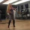 Xuxa Meneghel aparece dançando ao som de Beyoncé em vídeo postado nesta sexta-feira, dia 22 de janeiro de 2016, para um duelo com Ludmilla