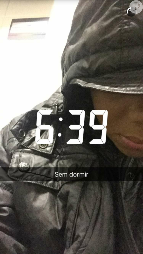 Ludmilla mostrou no Snapchat que não havia dormido