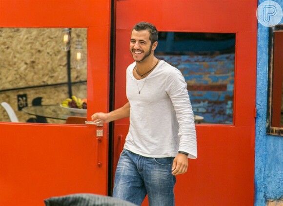 Matheus foi o escolhido pelo público para completar o elenco do 'BBB16'