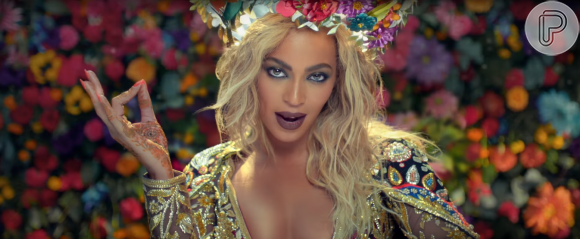 Beyoncé aparece vestida de indiana no clipe de 'Hymn For The Weekend', do Coldplay, lançado nesta sexta-feira, 29 de janeiro de 2016