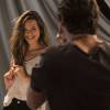 Cassandra (Juliana Paiva) está tentando a todo custo ultrapassar Eliza (Marina Ruy Barbosa) no concurso 'Garota Totalmente Demais'