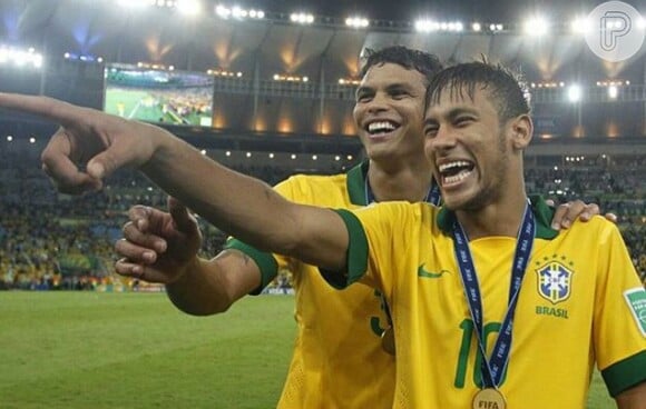 Neymar ganhou parabéns do jogador Thiago Silva: 'Sabe que tenho você como meu irmão'