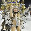 Carnaval: ex-BBB Natalia Casassola mostra demais em desfile da Acadêmicos da Rocinha no Rio, nesta sexta-feira, 5 de fevereiro de 2016
