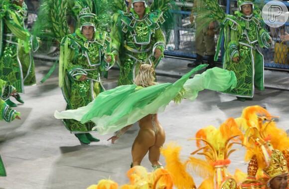 Juju Salimeni desfilou pela primeira vez como musa da Unidos da Tijuca nesta segunda-feira de Carnaval, 8 de fevereiro de 2016