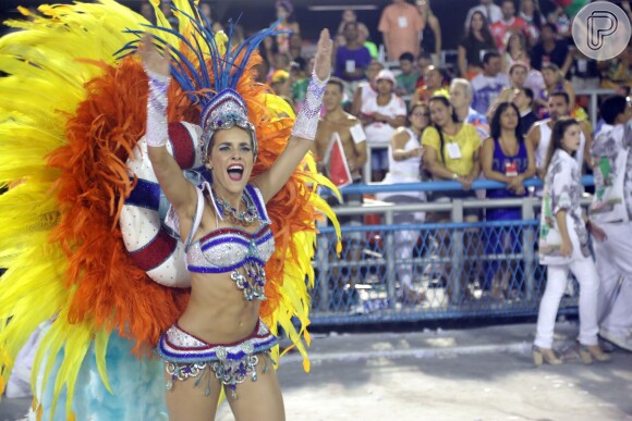 Carnaval 2016: Monique Alfradique desfila como musa da Grande Rio