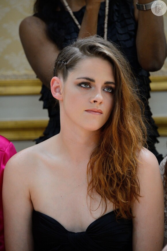Kristen Stewart tem sofrido com a separação de Robert Pattinson e a rejeição de Rupert Sanders