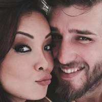 Carol Nakamura festeja 10 meses de namoro com jogador Aislan Lottici: 'Amor'