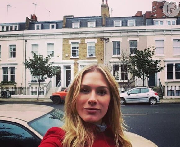 Fiorella Mattheis está morando em Londres com o namorado, Alexandre Pato, jogador do Chelsea