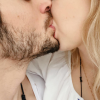 Fiuk postou foto beijando uma menina e fãs apostam que é Isabella Scherer