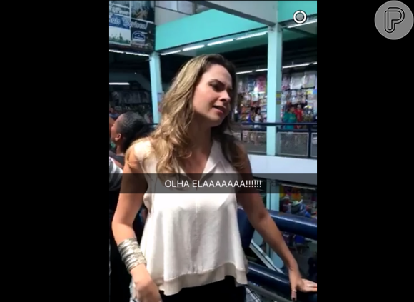 'Olha ela!', brincou Giovanna durante a gravação com Ana Paula para o 'Vídeo Show'