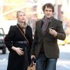 No dia 11 de dezembro, Claire foi fotografada com seu marido, Hugh, na Sexta Avenida, no Soho, em Nova York