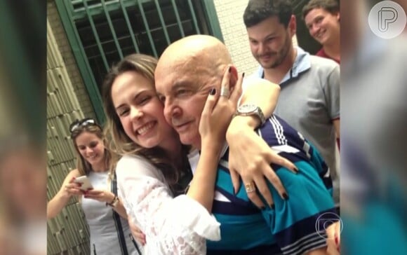 Ana Paula, expulsa do 'BBB16' após dar dois tapas em Renan, acrescentou: 'O meu pai é a pessoa que mais me critica'