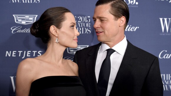 Angelina Jolie, com ciúmes de Brad Pitt, demite babá: 'Paranoia aumentou'