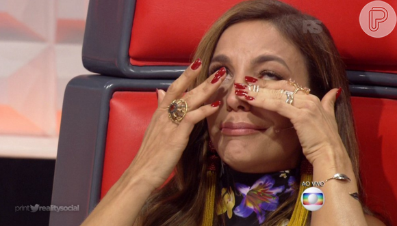 Ivete Sangalo foi às lágrimas com a história de Ryandro Campos no 'The Voice Kids' deste domingo, 13 de março de 2016