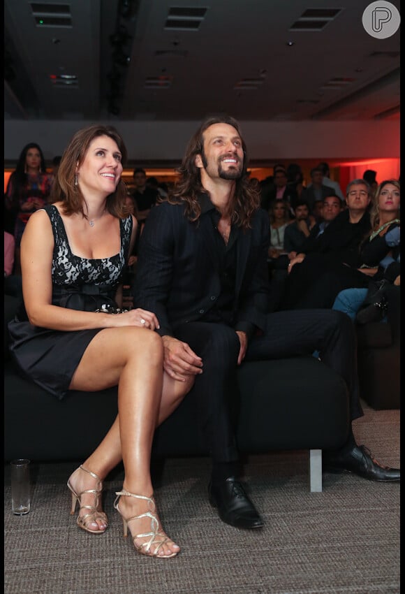 Fernando Pavão, protagonista da novela 'Pecado Mortal', com sua mulher, Maria Eliza Pacheco