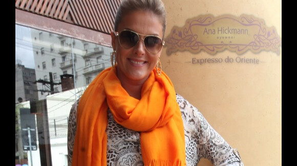 Ana Hickmann se afasta do 'Programa da Tarde' para divulgar sua marca de óculos