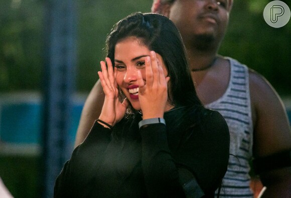 'BBB16': Ana Paula Renault e mais ex-brothers apostam em Munik como campeã