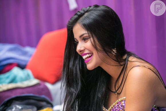 'BBB16': Ana Paula Renault e mais ex-brothers apostam em Munik como campeã
