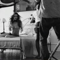 Luana Piovani usa lingerie transparente nos bastidores da 'Playboy'. Fotos!