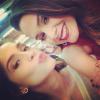 Nesta quinta-feira, 26 de setembro de 2013, Fernanda Machado postou uma foto ao lado de Sophia Abrahão durante intervalo das gravações de 'Amor à Vida'