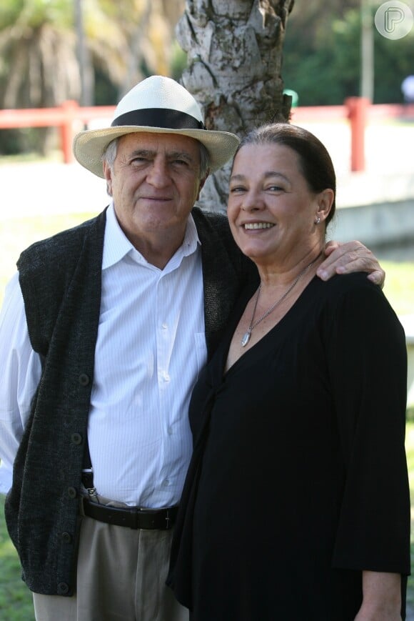 Em 'Caras & Bocas' (2009), Ary Fontoura deu vida ao milionário Jacques Conti, que terminou a história com Piedade (Bete Mendes)