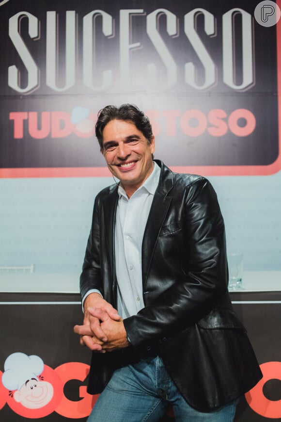 Em conversa com o Purepeople, Olivier Anquier dá dica para ter sucesso na cozinha: 'Bom humor'