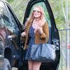 Lindsay Lohan deixou a reabilitação por vício em álcool feliz e sorridente