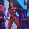 Anitta se apresentou com body fio-dental em show no interior de Pernambuco nesta sexta-feira, dia 25 de março de 2016