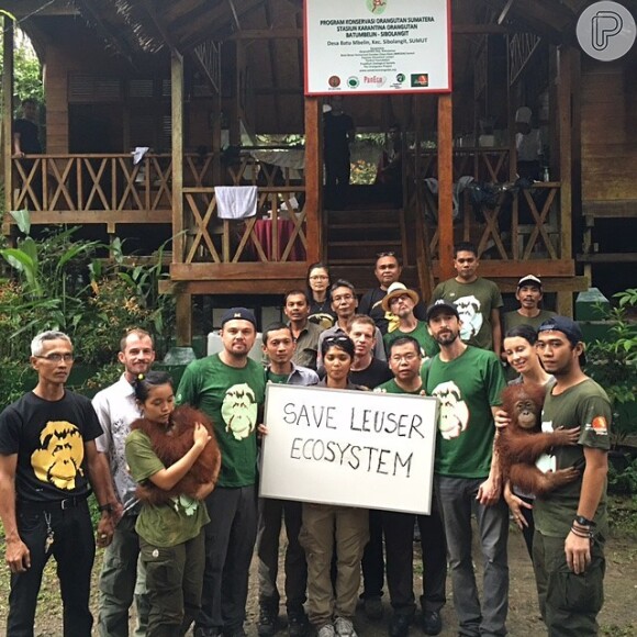 Leonardo DiCaprio está na Indonésia para apoiar um projeto contra a extinção de orangotangos