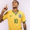 'Quando ele vai ter mais responsabilidade e honrar a camisa da nossa seleção?', criticou uma internauta, se referindo às atuações de Neymar pelo Brasil